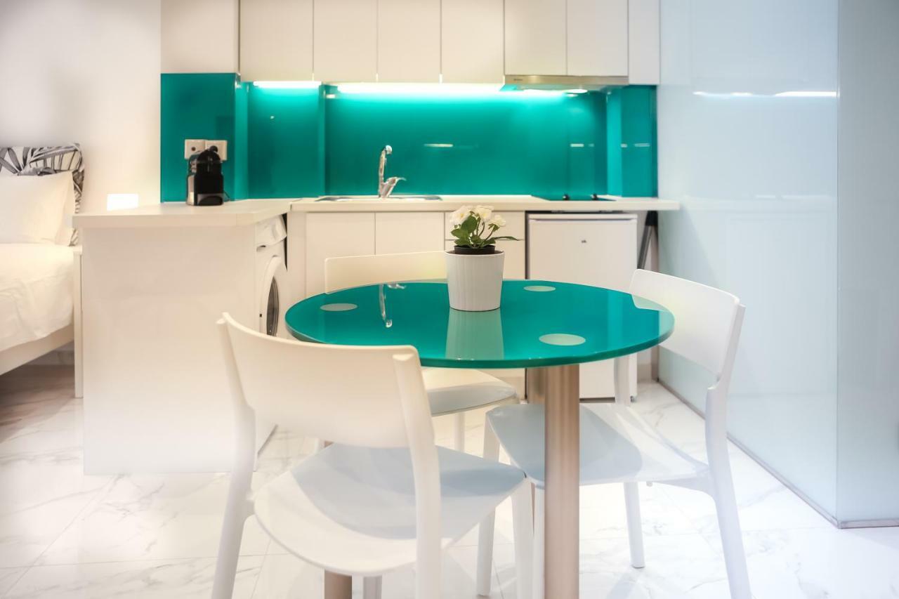 Luxury Studio In Афины Экстерьер фото